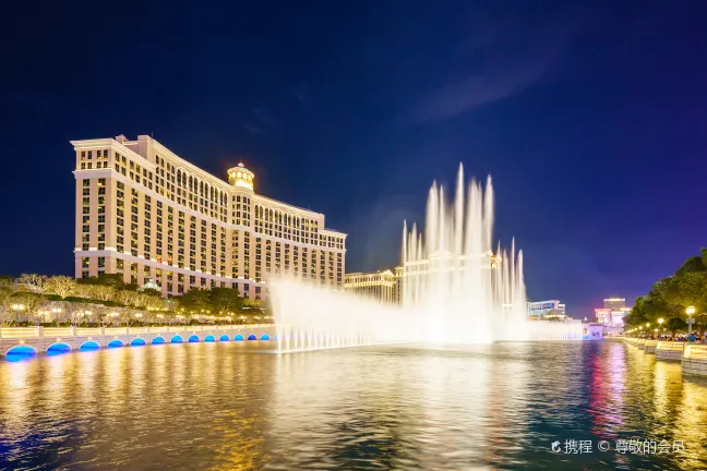 Khách Sạn lãng mạn Tại Las Vegas