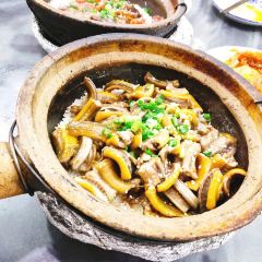红星光发煲仔饭 User Photo