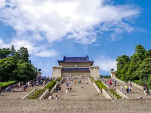 Sun Yatsen Mausoleum