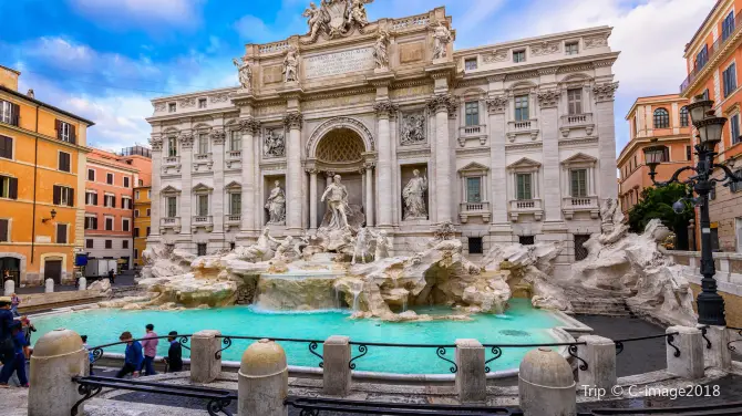 3_Trevi Fountain