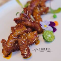 Lin Jiang Yan User Photo