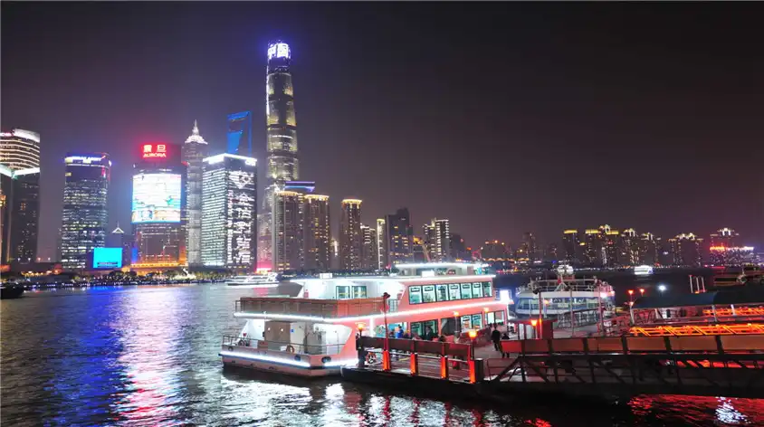 5_The Huangpu River Cruise (Jinling East Road Pier)