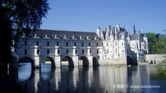 Loire Valley + Chambord + Amboise + Chenonceau one-day tour