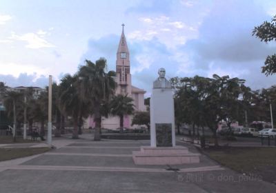 Stade Municipal de Sainte-Anne (Guadeloupe)