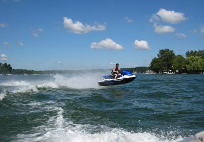 Bass Lake Water Sports Boat Rentals