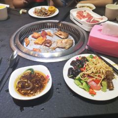 时尚风情自助餐厅(霍山县店) User Photo