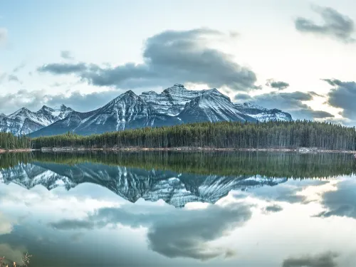 加拿大：只看這些奇觀美景，就值回票價！