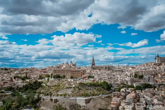 Hotels near Mirador del Valle