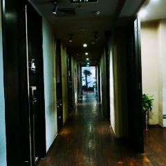 Youth Resturant User Photo