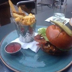 Red Owl Tavern User Photo