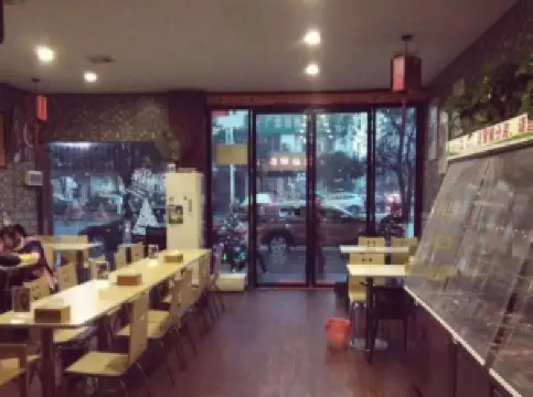 三顾冒菜(双灵路店)