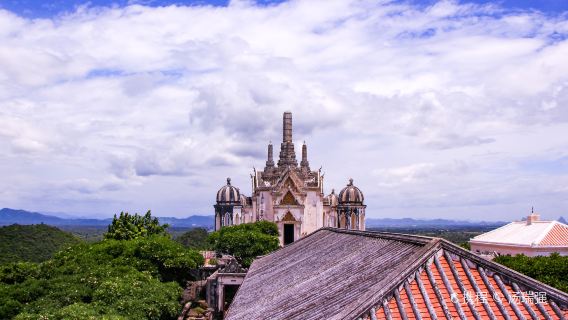 Phra Nakhon Khiri Historical Park (Khao Wang)