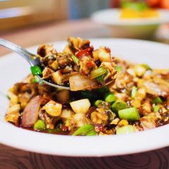 LAO BIAN JIU JIA User Photo