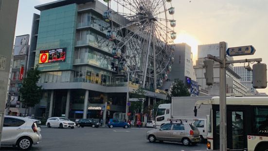 日本好像很多城市都有摩天轮哦！名古屋的摩天轮也是地标之一，虽