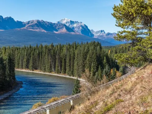 Enjoy a Great Hike in Banff Johnston Canyon
