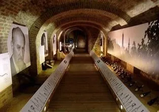 克雷姆斯博物館