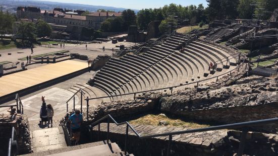 富維耶古羅馬劇場 Theatres Romains de Fourviere