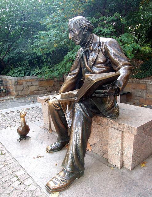 The Statue of H.C. Andersen at the City Square, Statue