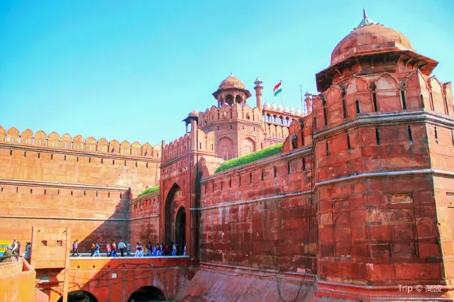 Everything You Need to Know before Traveling to New Delhi