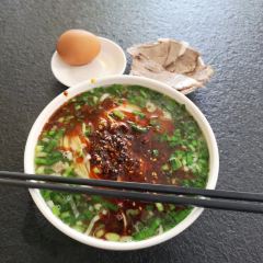 清真·苍鹰蓬灰牛肉面 User Photo