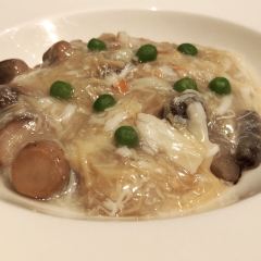 LUNG KING HEEN User Photo