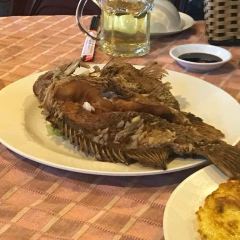 Yen's Restaurant 여행 사진