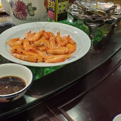 Mom's Sauce Food Restaurant User Photo