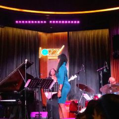 Jimmy Jazz User Photo