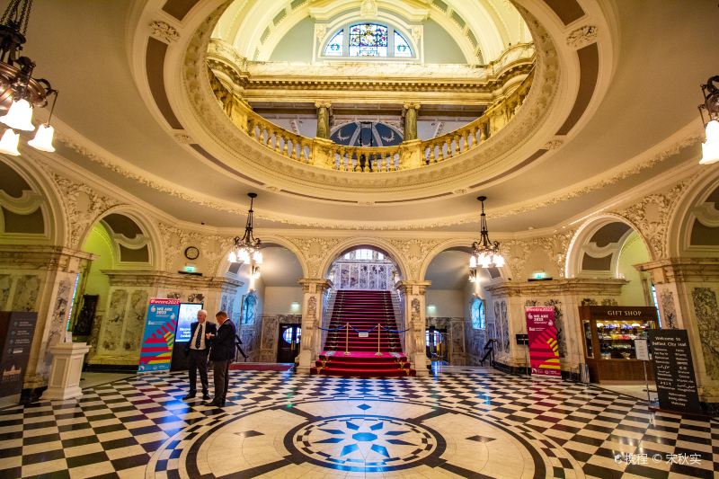 Belfast City Hall