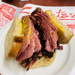 Schwartz's Deli User Photo