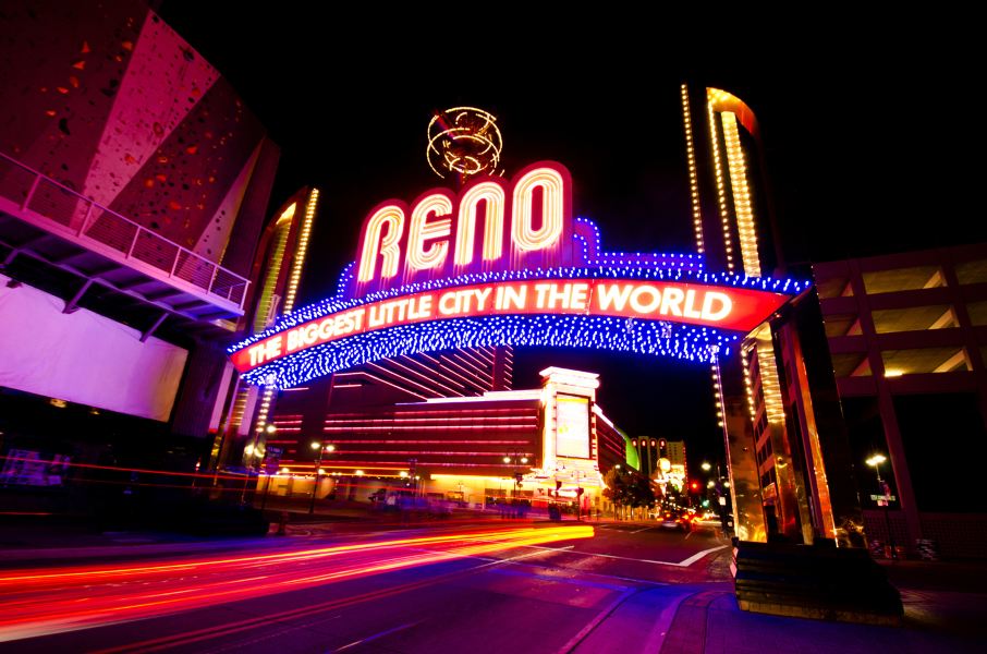 Juneau to Reno Flights
