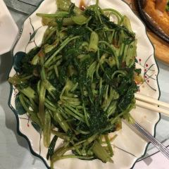 Z & Y Restaurant User Photo