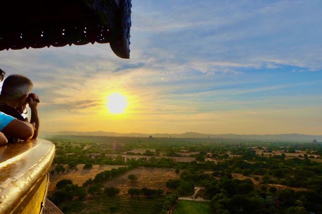 Bagan Nan Myint Tower