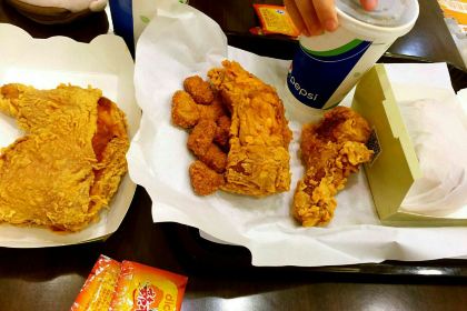 华莱士·全鸡汉堡(新丰店)