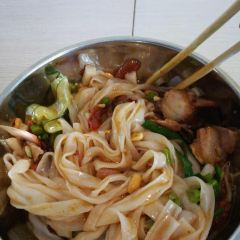 鼎钻螺蛳粉(谷埠店) User Photo