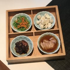 He's House User Photo