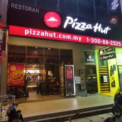 Lily's porky pizza User Photo