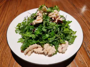 SONG SHAN BU YI BAN Aquarium Banquet Restaurant