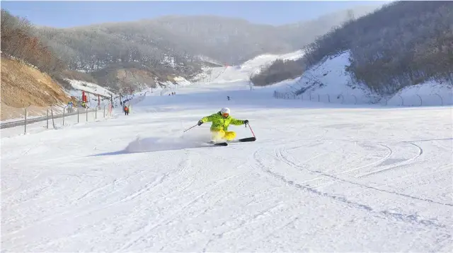 Yanji Skiing