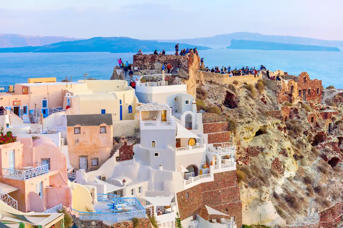 Hotels near حصن أويا
