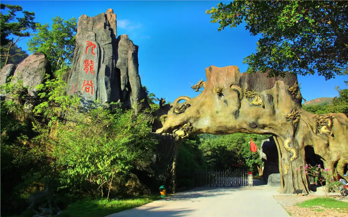 Hotels near Kowloon Valley