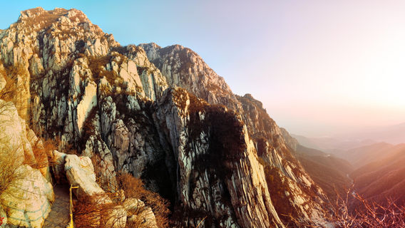 The Shaoshi Mountain Scenic Area