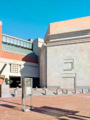 United States Holocaust Memorial Museum