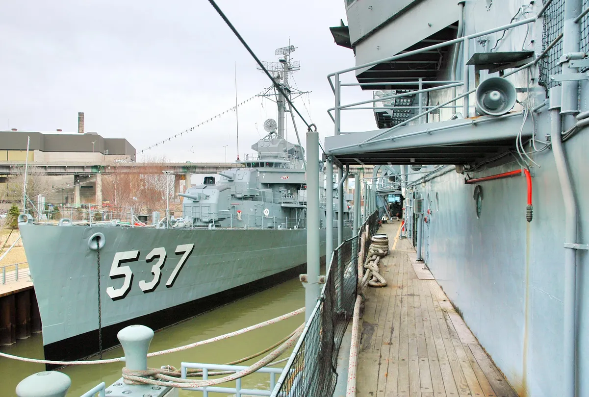 3_Buffalo Naval Park