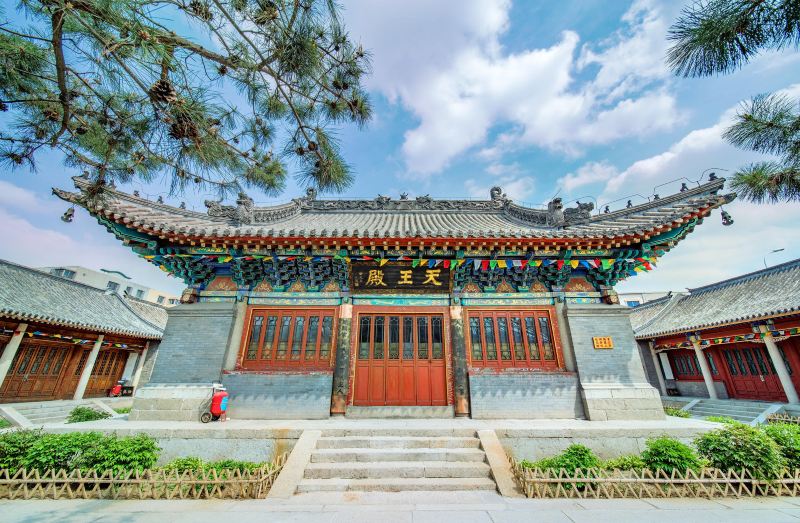 Sanxue Temple