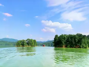 陡水湖風景区