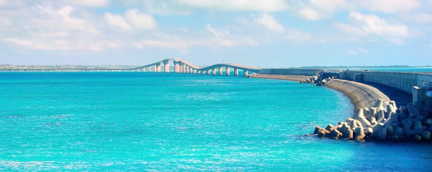 伊良部大橋