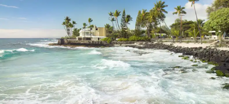 Hotels near White Sand Beach