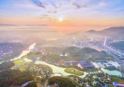Hezhou
