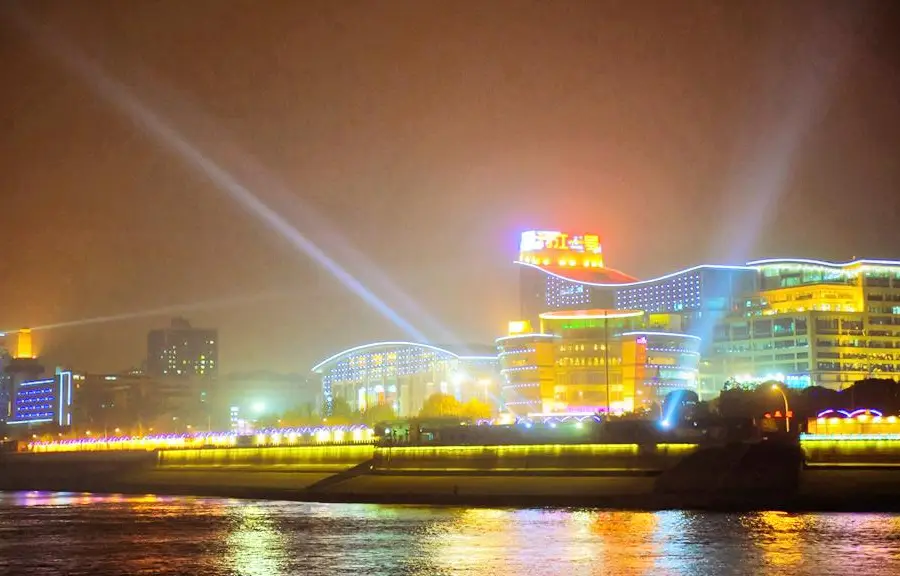 Two Rivers Cruise Ship(Wuchang Hongxiang Wharf)